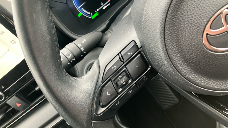 Toyota Yaris 1.5 Hybrid Excel 5dr CVT Hybrid Hatchback